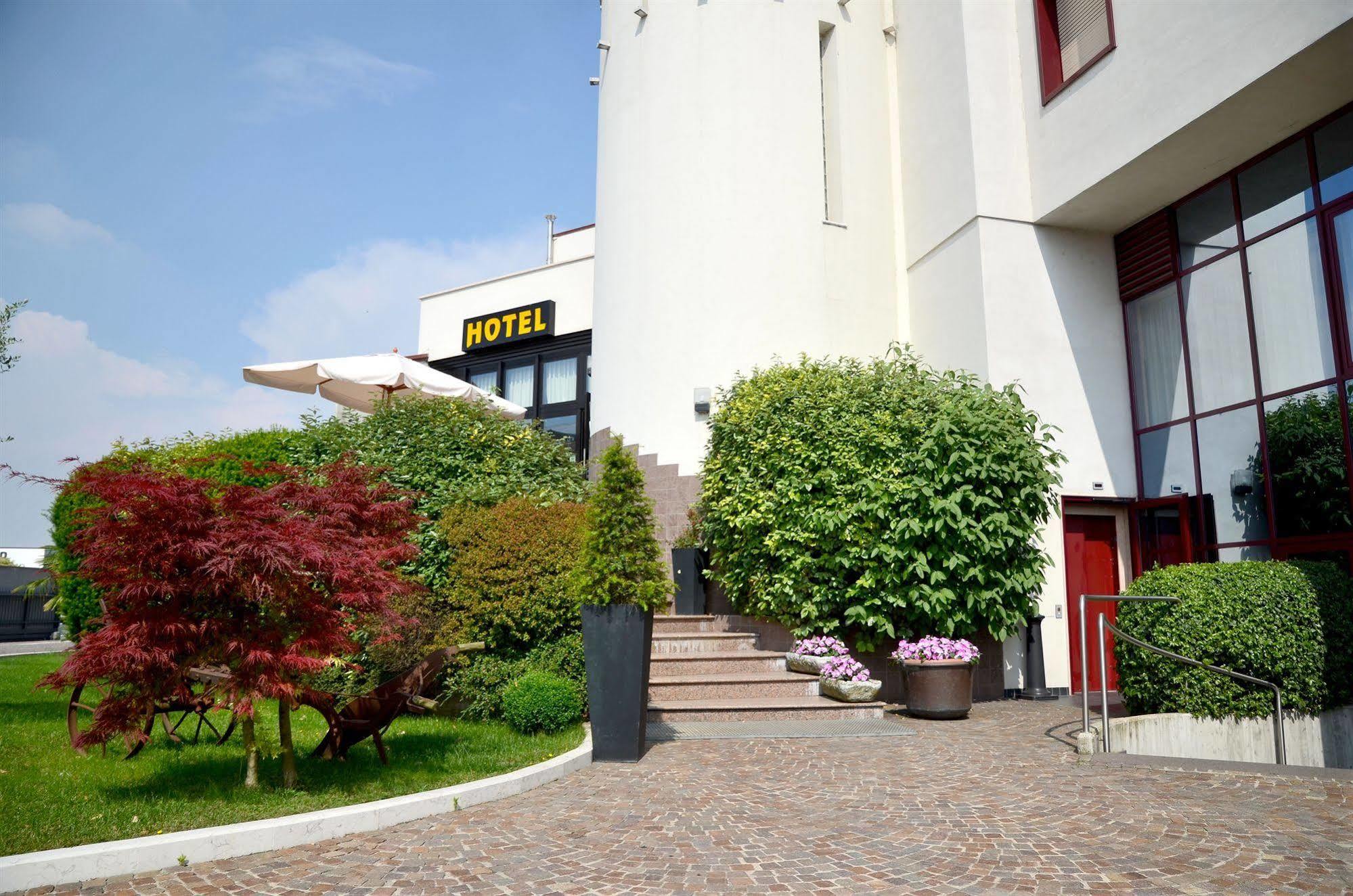 Hotel Da Franco Nogarole Rocca Exterior foto