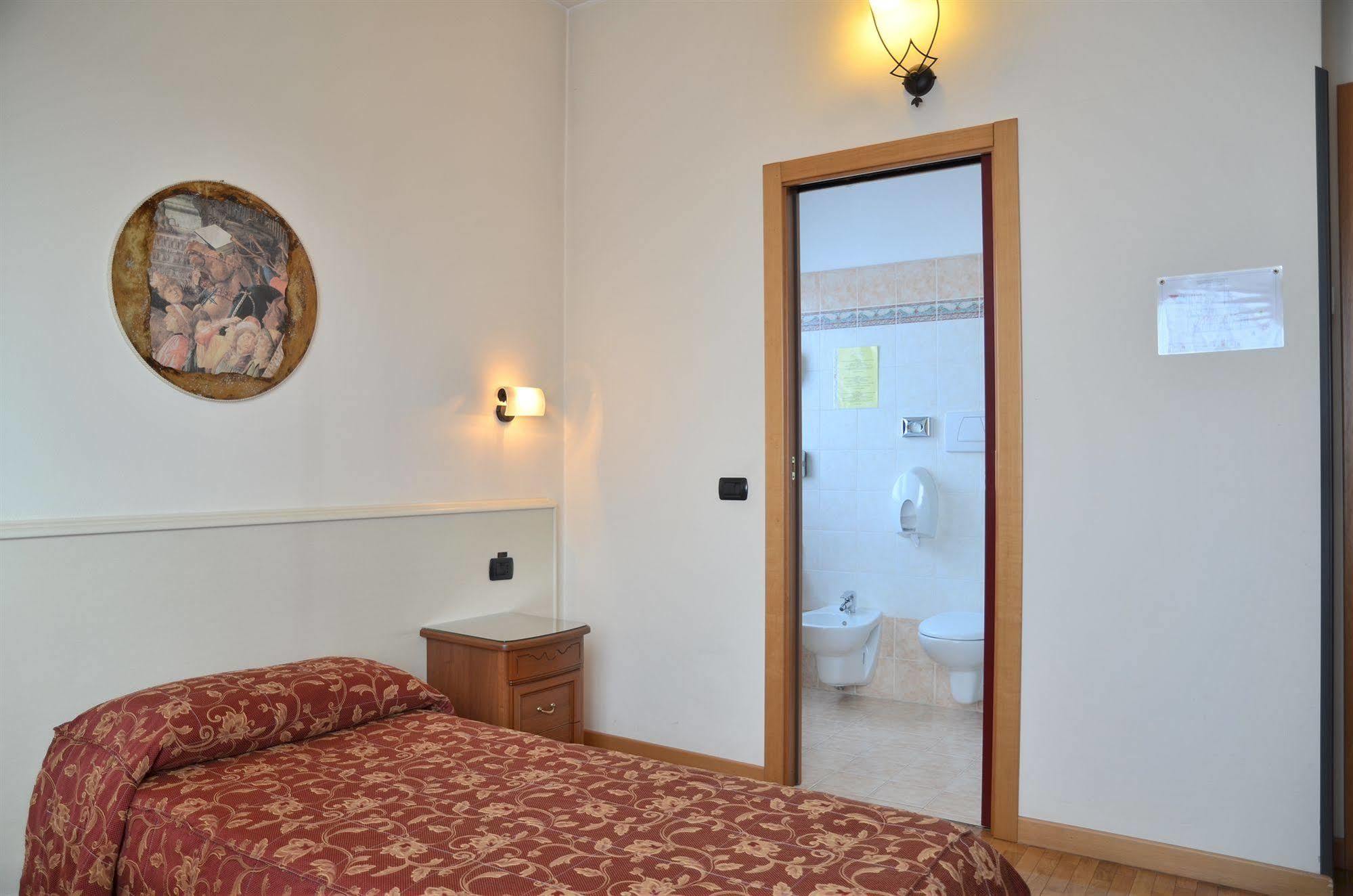 Hotel Da Franco Nogarole Rocca Exterior foto
